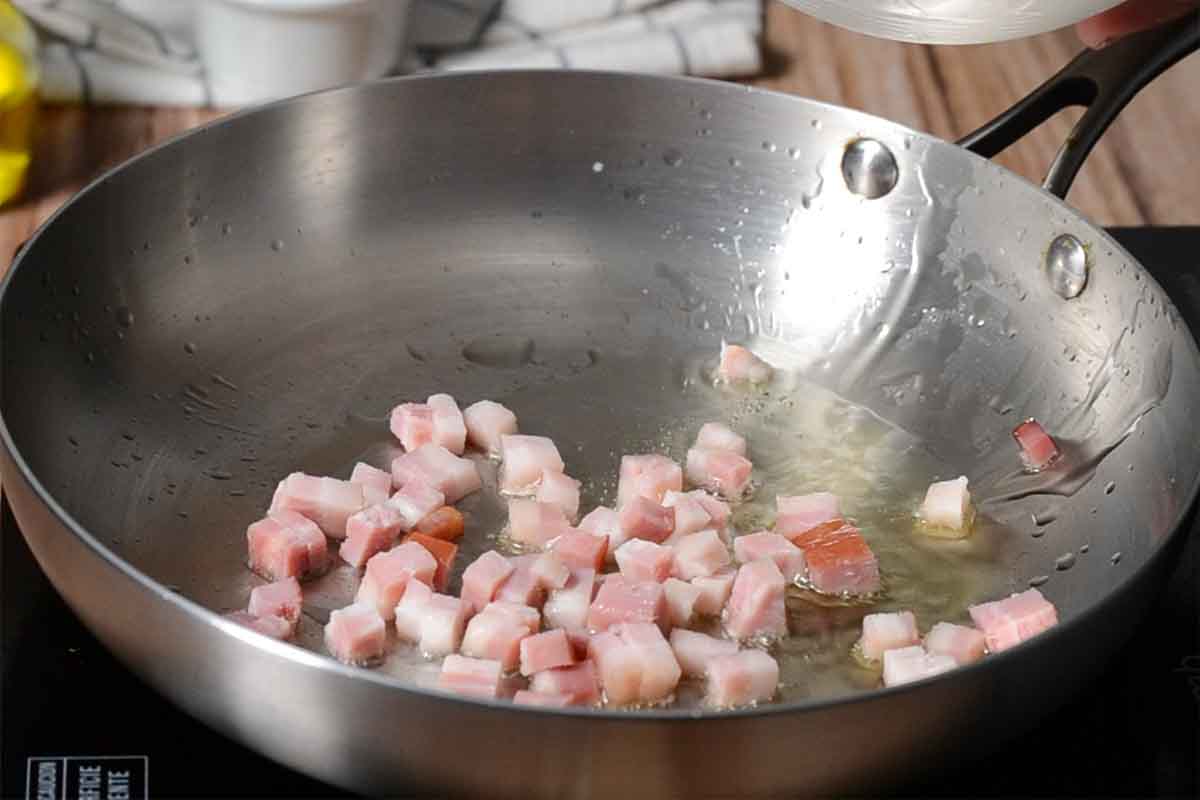 paso a paso pasta con panceta tostar panceta