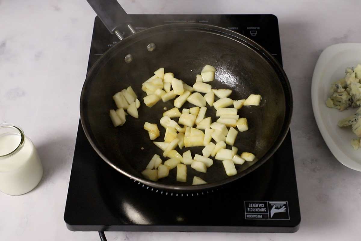 paso a paso pasta con pera cocinar peras