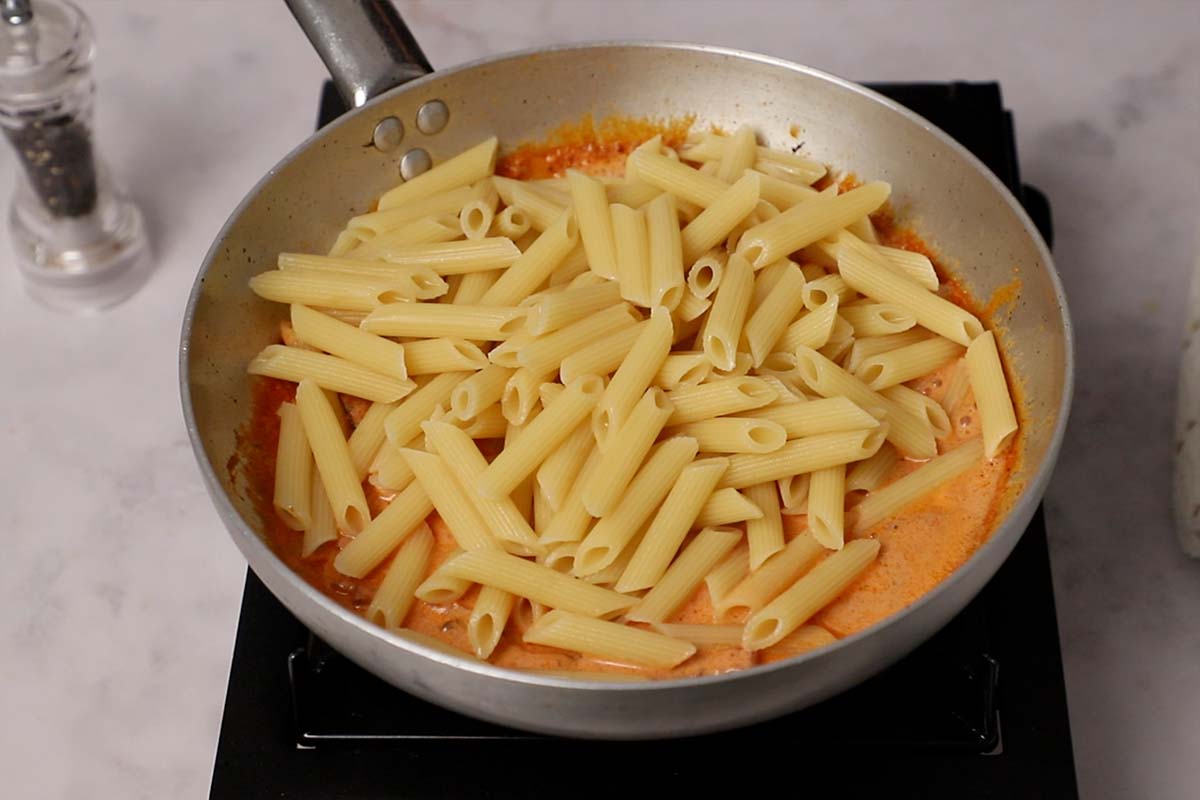 paso a paso penne alla vodka pasta