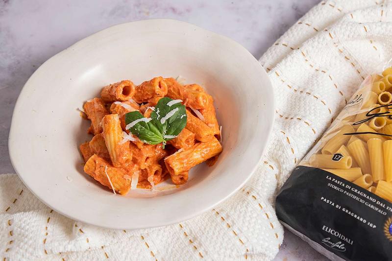 recetas con macarrones con tomate