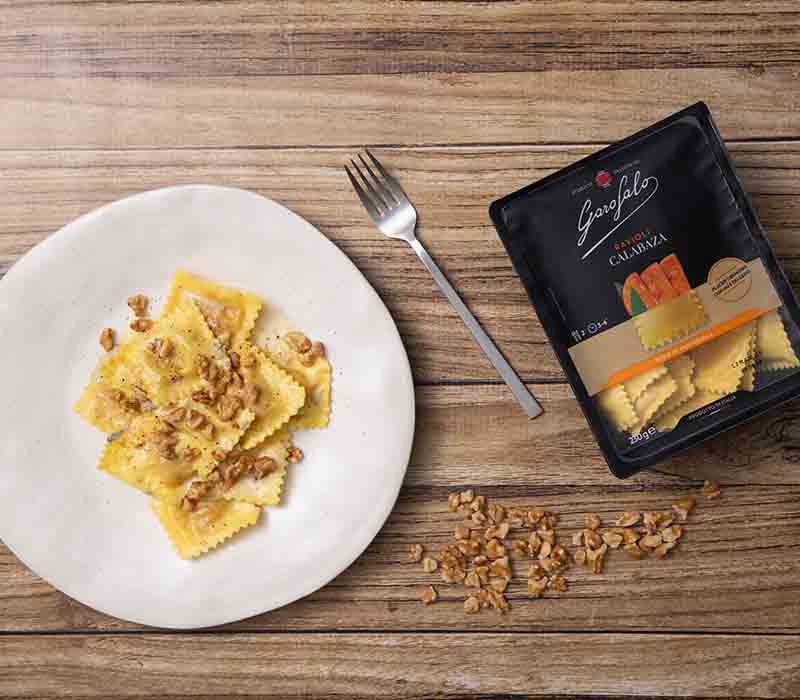 Pasta Garofalo - Ravioli de calabaza con gorgonzola y nueces